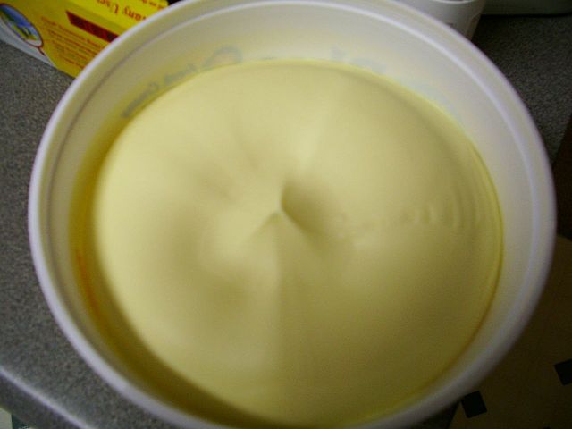 640px-Margarine