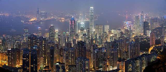 Hong_Kong_Skyline_Restitch___Dec_2007