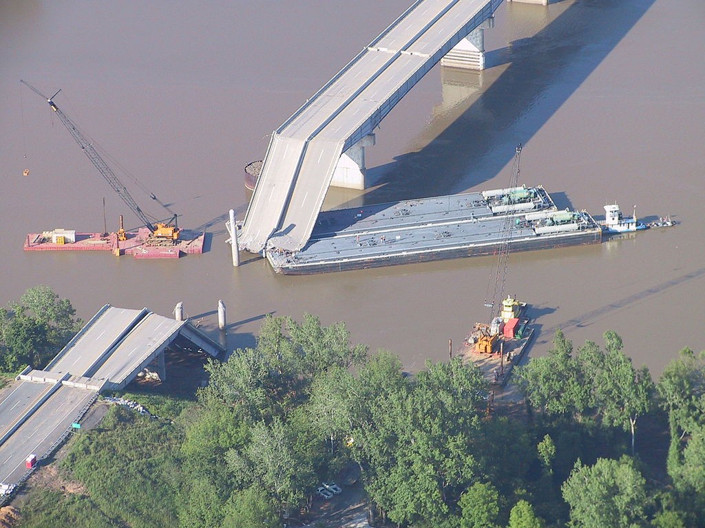 I40_Bridge_disaster