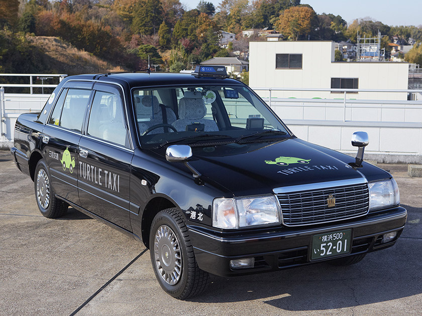 turtle-taxi-sanwa-koutsu-car